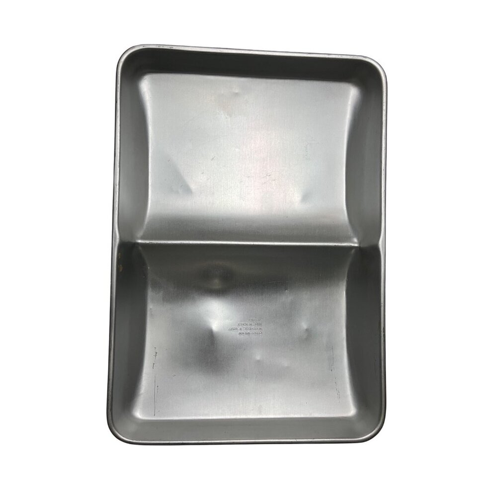Vintage 1977 Wilton Cake Pan Divided Metal Bakeware 502-7466 Made In Korea 103h